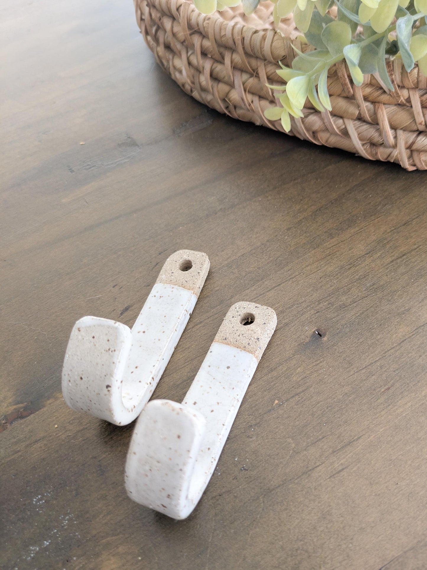 Ceramic Colorful Vibrant Wall Hanging Hook Waterproof for Nursery, Kids Room, Dorm, Entryway, Living Room Home Decor, Key Hooks
